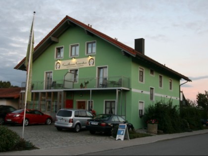 Photo:  Reiterhof Gürster